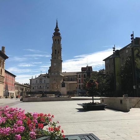 Az El Balcon De Cesar Augusto Daire Zaragoza Dış mekan fotoğraf
